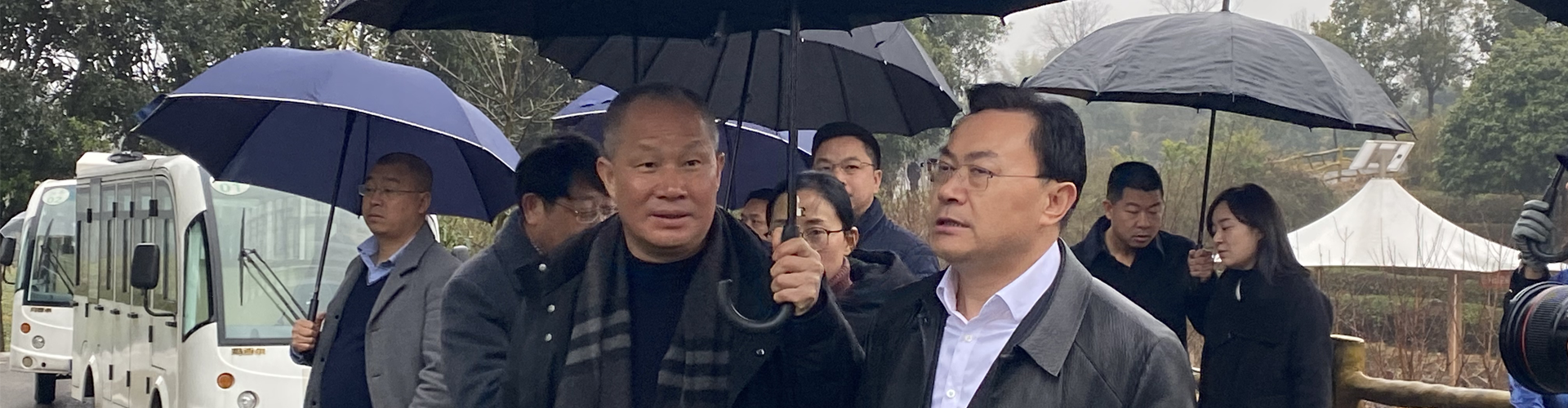 刘仲华院士团队考察xk体育平台-xk体育（中国）
 
