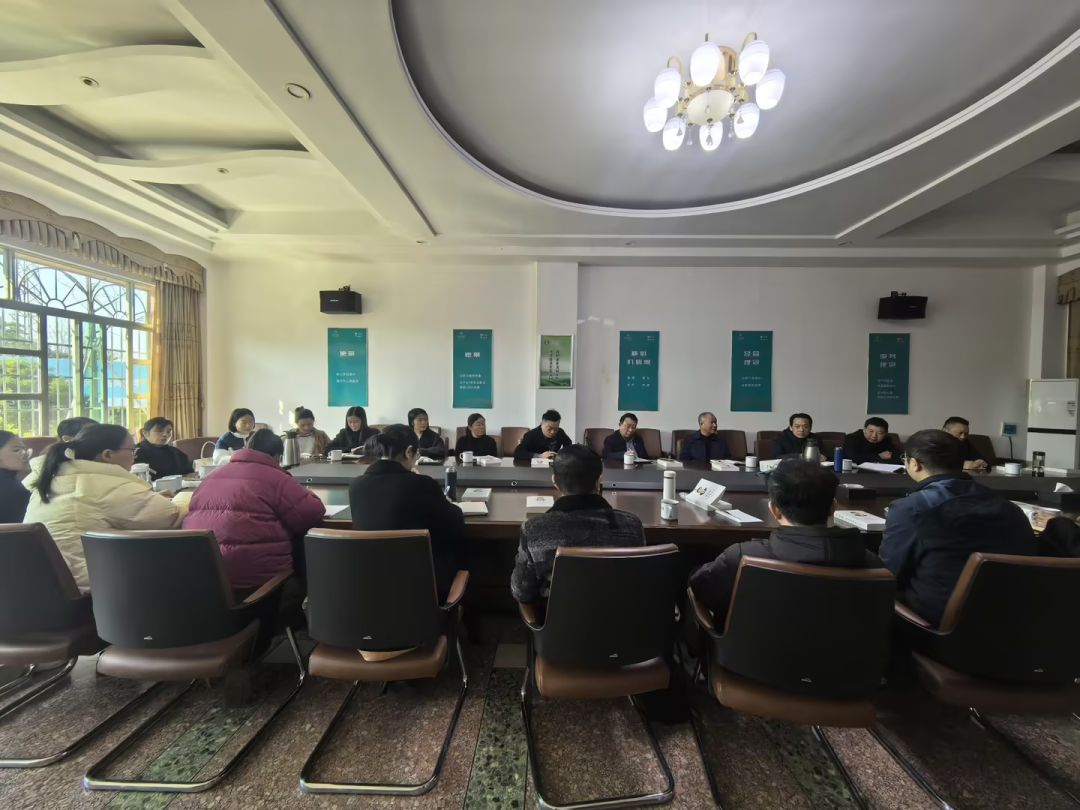 xk体育平台-xk体育（中国）
召开“党建、工建与经营管理融合促进”主题座谈会：凝聚共识促融合，党建引领稳发展